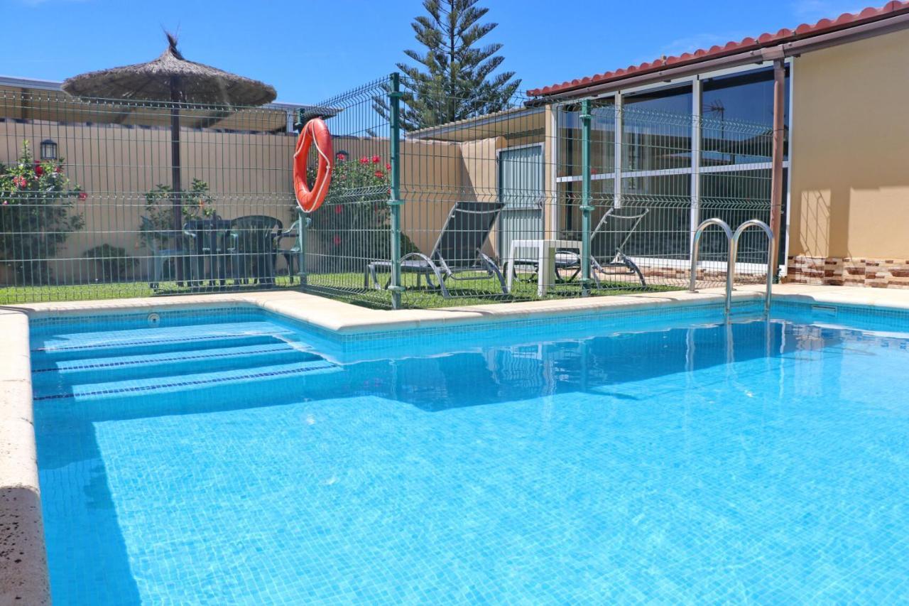 Bungalow Curro Pareja 97 Conil De La Frontera Εξωτερικό φωτογραφία